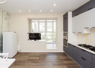 Продажа 3-комнатной квартиры, 111.8 м2, Нижний Новгород, улица Ульянова, 31, улица Ульянова