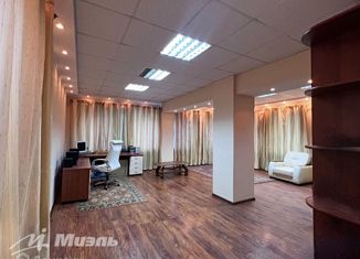 Продам квартиру студию, 56.3 м2, Орёл, улица Пушкина, 8