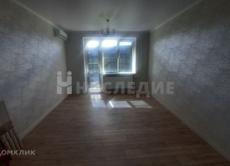 2-ком. квартира на продажу, 52.6 м2, Крымск, улица Спартака, 3