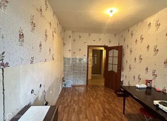 Продаю трехкомнатную квартиру, 89.5 м2, Озёрск, Иртяшская улица, 12