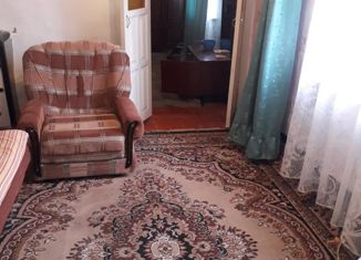 2-комнатная квартира на продажу, 65 м2, посёлок Большевик, Школьная улица, 3
