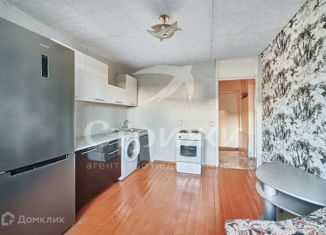 Продается 1-ком. квартира, 35.2 м2, Челябинск, Социалистическая улица, 64, Металлургический район