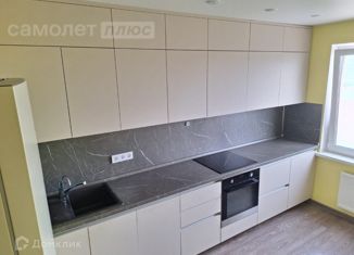 Продается 2-ком. квартира, 62 м2, Саратов, улица имени Н.В. Кузнецова, 3, жилой район Солнечный-2