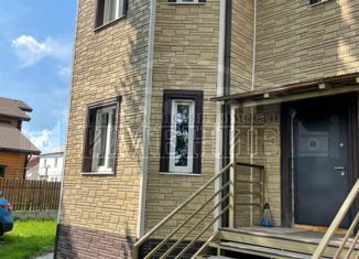 Продам дом, 250 м2, Ревда, Лазоревая улица