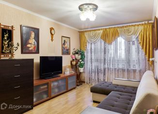 Продам 2-ком. квартиру, 50 м2, Казань, улица Четаева, 33