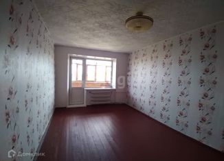 Двухкомнатная квартира на продажу, 44.5 м2, Красноуральск, улица 40 лет Октября, 7