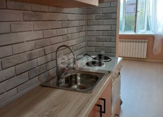 Продаю 1-ком. квартиру, 18.3 м2, Курган, улица Урицкого, 77, жилой район Центральный