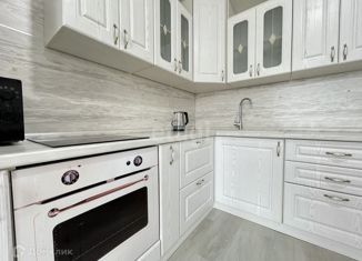 Продам 1-ком. квартиру, 34.7 м2, Белгород, Белгородский проспект, 100, ЖК Центр Парк