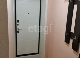 Продаю 2-комнатную квартиру, 40.8 м2, Ржев, Большевистская улица, 46