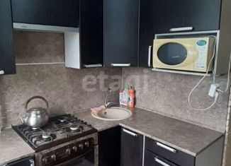 Продаю 4-комнатную квартиру, 62 м2, посёлок Зеленогорский, улица Микробиологов, 33