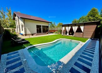 Продается дом, 188 м2, село Весёлое, улица Мира