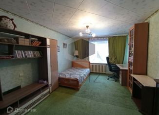 Продам 3-комнатную квартиру, 54.1 м2, рабочий посёлок Киевский, рабочий посёлок Киевский, 20