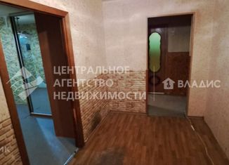Продаю трехкомнатную квартиру, 75.5 м2, Рыбное, Большая улица, 14