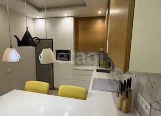 Продаю трехкомнатную квартиру, 73.8 м2, Екатеринбург, улица Павла Шаманова, 5/1, ЖК Аксиома