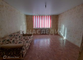 Продается 4-ком. квартира, 71 м2, Белая Калитва, улица Энтузиастов, 8