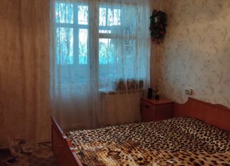 Продам 2-ком. квартиру, 50.9 м2, Армянск, микрорайон имени Генерала Корявко, 3