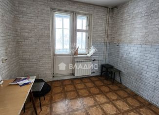 Продам 2-ком. квартиру, 51.4 м2, Арсеньев, Октябрьская улица, 96