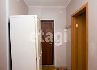 Сдам в аренду трехкомнатную квартиру, 68.6 м2, Тюменская область, проспект Мира, 26к2