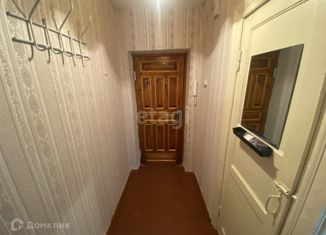 Продам однокомнатную квартиру, 32.1 м2, Боровичи, проезд Титова, 7