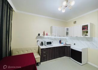 Продам трехкомнатную квартиру, 73.4 м2, Тюменская область, Магистральная улица, 123