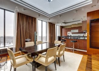 Сдача в аренду 4-ком. квартиры, 220 м2, Санкт-Петербург, Песочная набережная, 12, метро Петроградская