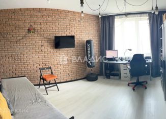 Продаю трехкомнатную квартиру, 86.5 м2, Нижний Новгород, улица Маршала Баграмяна, 2, метро Горьковская