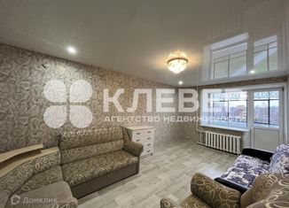 Аренда 1-комнатной квартиры, 32.7 м2, Чернушка, Коммунистическая улица, 14