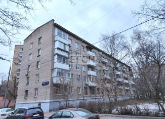 Сдается 2-комнатная квартира, 35 м2, Москва, Новолесная улица, 11, метро Менделеевская
