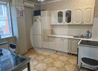 Продается 2-ком. квартира, 45.8 м2, Краснодар, переулок Есенина, 16, переулок Есенина