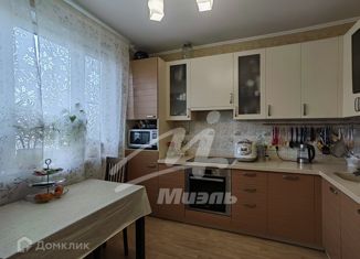 Продается 2-комнатная квартира, 58.2 м2, Москва, Тарханская улица, 4к1, Тарханская улица