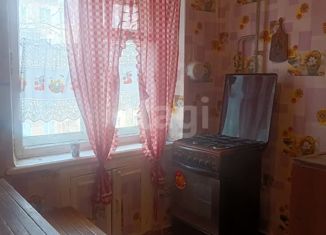 Продаю трехкомнатную квартиру, 56 м2, Челябинская область, улица Трегубенковых, 6