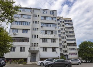 Продам двухкомнатную квартиру, 52 м2, Краснодарский край, улица Ленина, 179к5