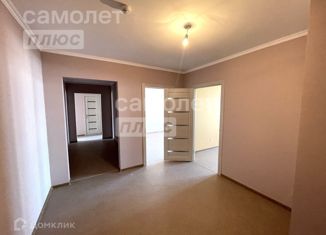 Продается 3-комнатная квартира, 90 м2, Тюмень, улица Валентины Трофимовой, 2