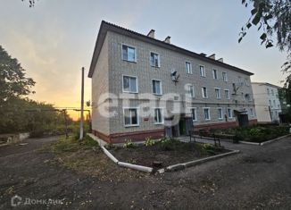 Продается трехкомнатная квартира, 60.2 м2, Алексеевка, посёлок Ольминского, 17