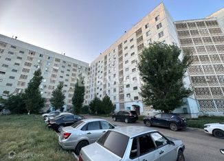 3-комнатная квартира на продажу, 64 м2, Элиста, 7-й микрорайон, 2к2, 7-й микрорайон