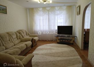 3-комнатная квартира в аренду, 68 м2, Тюменская область, микрорайон 7А, 14А
