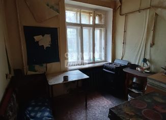 Трехкомнатная квартира на продажу, 59 м2, Екатеринбург, Кировградская улица, 3, метро Проспект Космонавтов