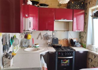 Продажа 4-ком. квартиры, 58.2 м2, Новомосковск, улица Маяковского, 6