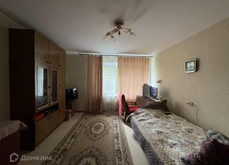 Продается 3-ком. квартира, 60.2 м2, Волгоградская область, улица Героев Тулы, 15