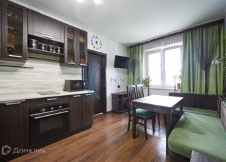 Продажа 2-ком. квартиры, 32 м2, Челябинск, ЖК О2, улица Дмитрия Неаполитанова, 10