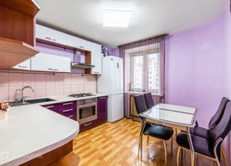 Продам трехкомнатную квартиру, 80 м2, Казань, Ново-Светлая улица, 16А, Кировский район