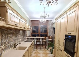 Продажа 5-ком. квартиры, 130 м2, Ростов-на-Дону, улица Варфоломеева, 222А/108А, Октябрьский район