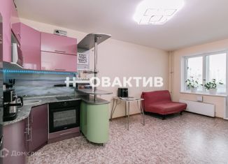 Продам двухкомнатную квартиру, 59.8 м2, Новосибирск, Междуреченская улица, 5/1, метро Площадь Ленина