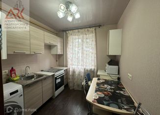 Продается 1-ком. квартира, 30 м2, посёлок городского типа Орджоникидзе, улица Нахимова, 22