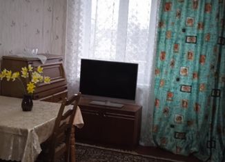 Продам двухкомнатную квартиру, 42 м2, поселок городского типа Ахтырский, улица Свободы, 22