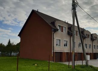 Продается таунхаус, 180 м2, Полесск, Каштановая улица, 2