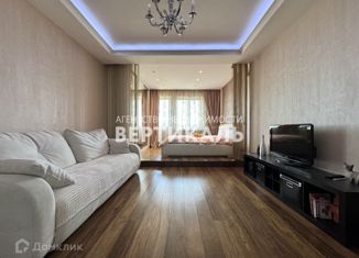 Сдам 1-ком. квартиру, 55 м2, Москва, улица Ватутина, 11