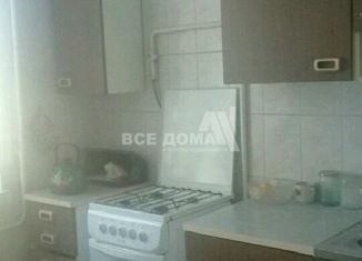 Продаю четырехкомнатную квартиру, 82 м2, Ставрополь, улица Бруснева, 12/3, микрорайон № 19