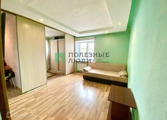 Продаю двухкомнатную квартиру, 30 м2, Омск, Нефтезаводская улица, 21, Советский округ