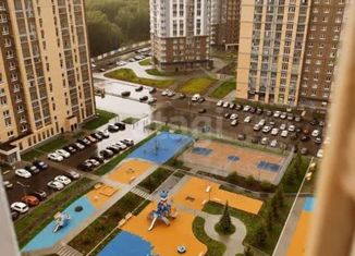 Сдаю в аренду 2-ком. квартиру, 40 м2, Челябинск, улица Академика Макеева, 24